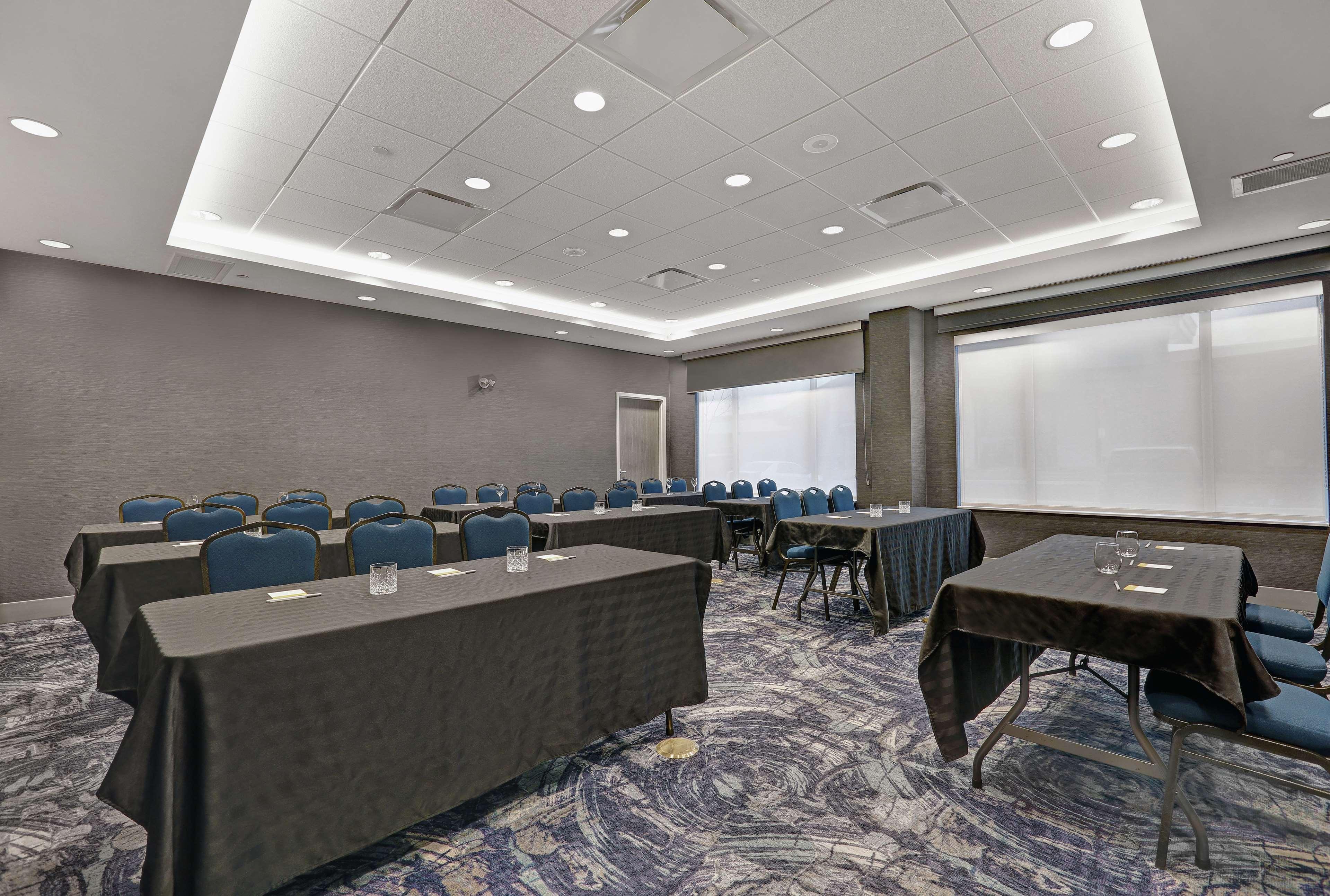 Hampton Inn Peterborough Luaran gambar