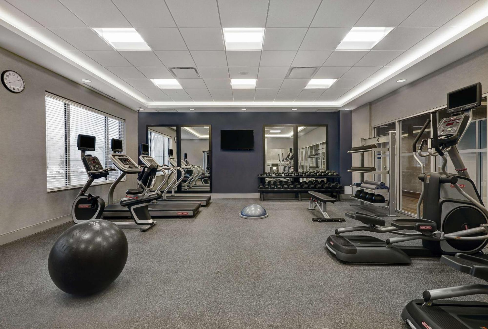 Hampton Inn Peterborough Luaran gambar